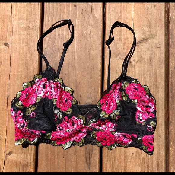 Urban Outfitters Other - Urban Outfitters Bralette